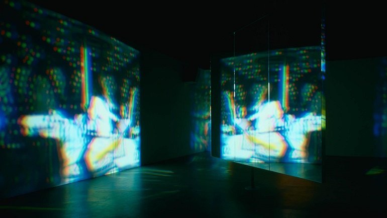 Bill Viola. Slowly Turning Narrative, 1992. Installation, Video. Museo Nacional Centro de Arte Reina Sofía Collection, Madrid Bill Viola. Slowly Turning Narrative, 1992. Installation, Video. Museo Nacional Centro de Arte Reina Sofía Collection, Madrid